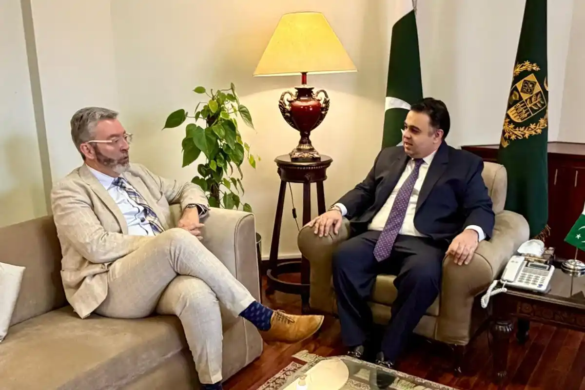 پاکستان اور اسپین کے درمیان ڈیجیٹل میڈیا تعاون پر تبادلۂ خیال