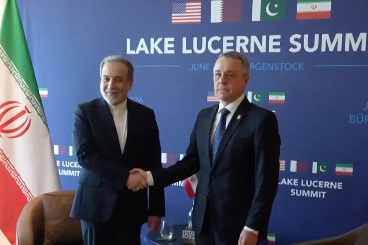 ایران پر سے تیل اور پیٹروکیمیکل کی برآمدات کی تمام پابندیاں ختم کر دی گئیں، عباس عراقچی