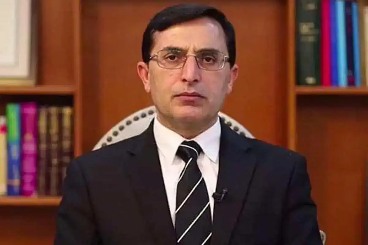 بانی پی ٹی آئی سے ملاقات کی اجازت نہ ملی تو ایوان میں بیٹھنے کی ضرورت نہیں، بیرسٹر گوہر