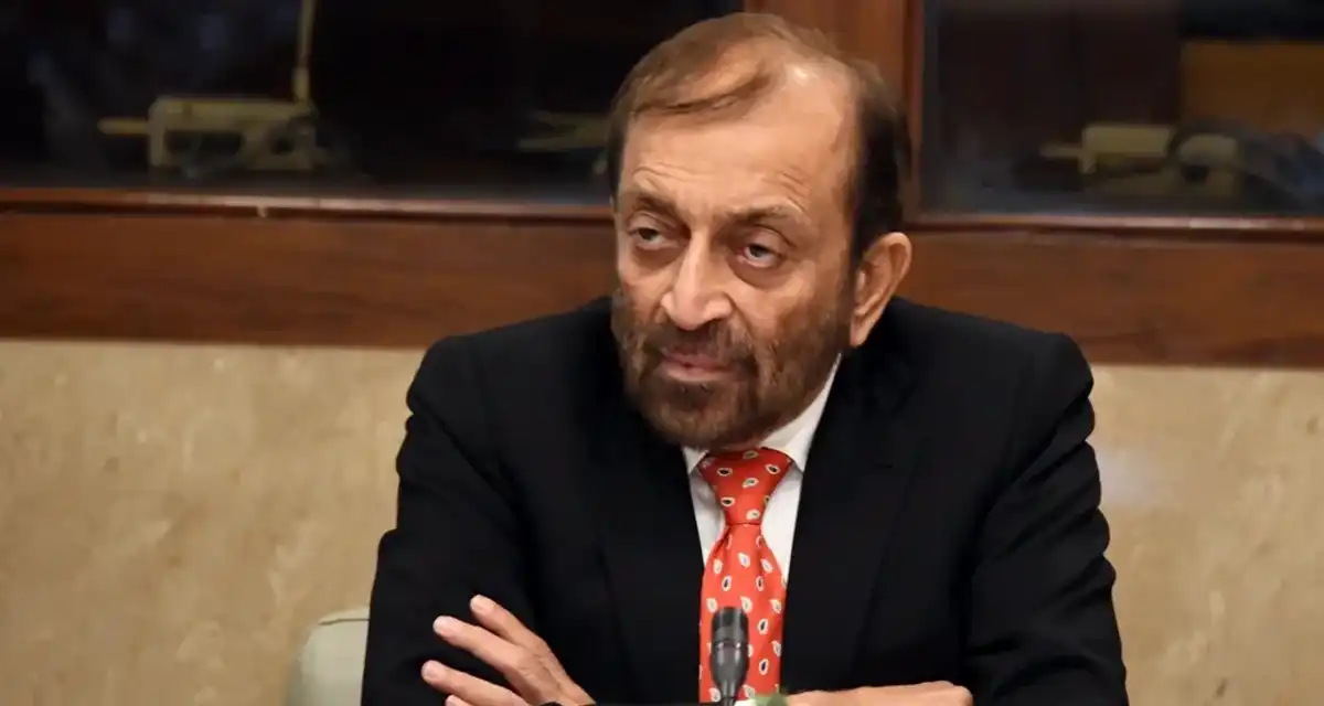 مسائل حل نہ ہوئے تو پھر ‘کراچی ایکشن کمیٹی’ بھی بنے گی، شہر وفاق کے حوالے کرنے کا مطالبہ آئے گا، فاروق ستار