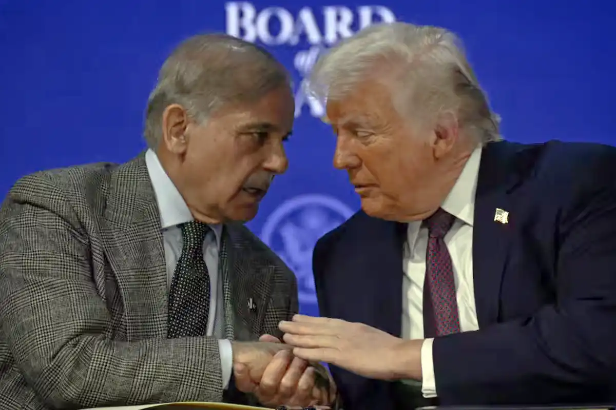 ٹرمپ کی ترمیم شدہ تجاویز کا تیسرا مسودہ پاکستان کے ذریعے ایران منتقل