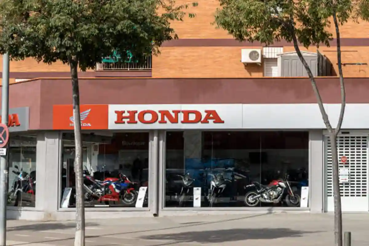 اٹلس ہونڈا کا بڑا منصوبہ، پاکستان میں 250cc اور 500cc موٹرسائیکلیں متعارف کروانے پر غور