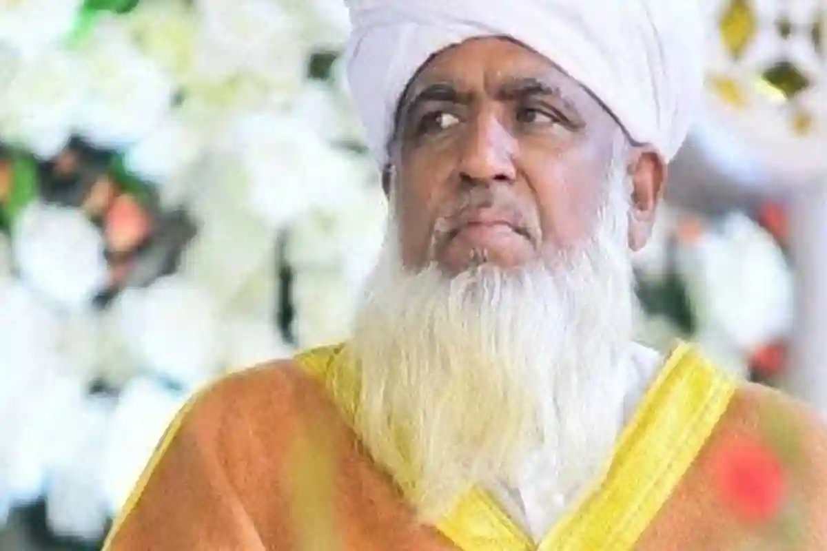 ملتان میں ٹریفک حادثہ، معروف عالمِ دین مولانا محمد اکرم سعیدی انتقال کر گئے