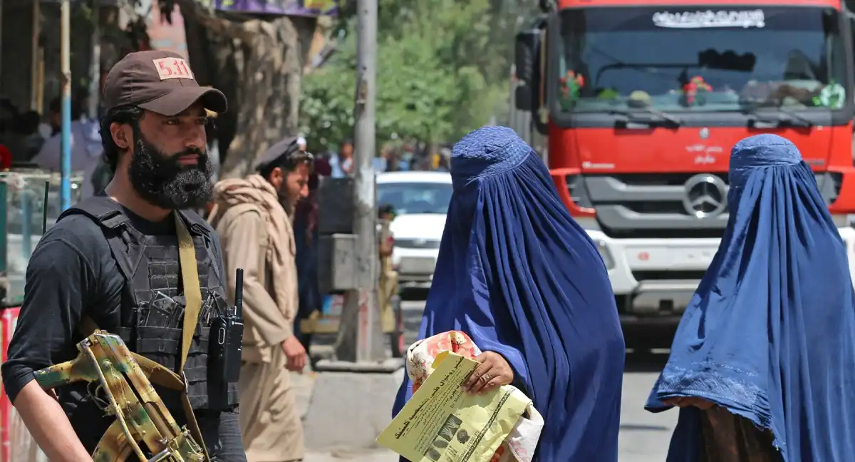 طالبان حکومت پر عالمی برادری کی شدید تنقید، خواتین کے حقوق کی سنگین پامالیوں پر تشویش کا اظہار