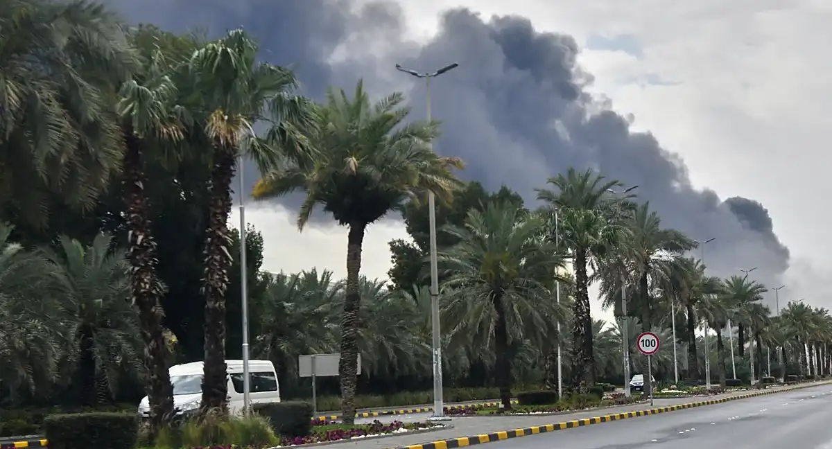 کویت میں 2 امریکی فوجی اڈوں پر ایران کے ڈرون حملے، اسلحہ خانہ اور ریڈار سسٹم تباہ