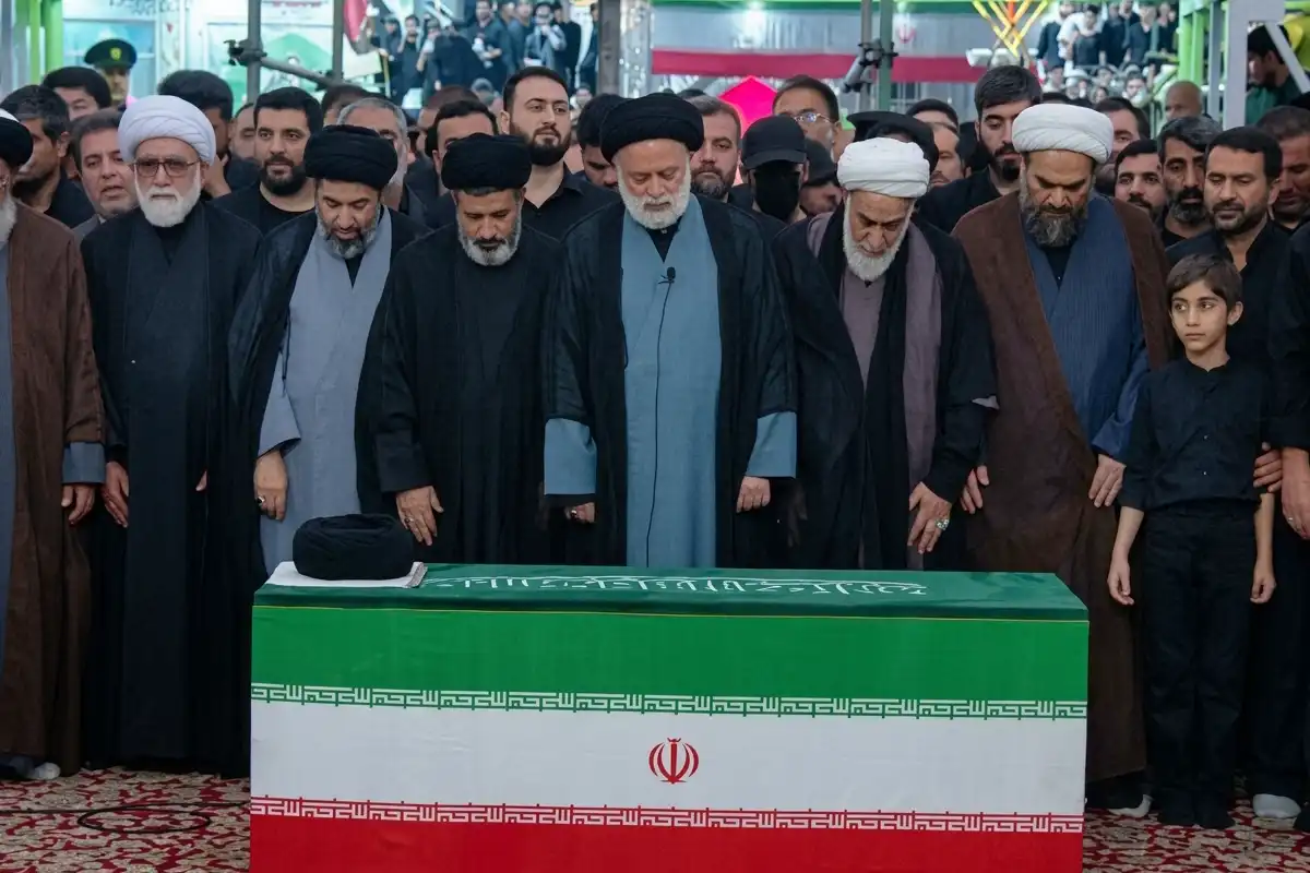 آیت اللہ سید علی خامنہ ای