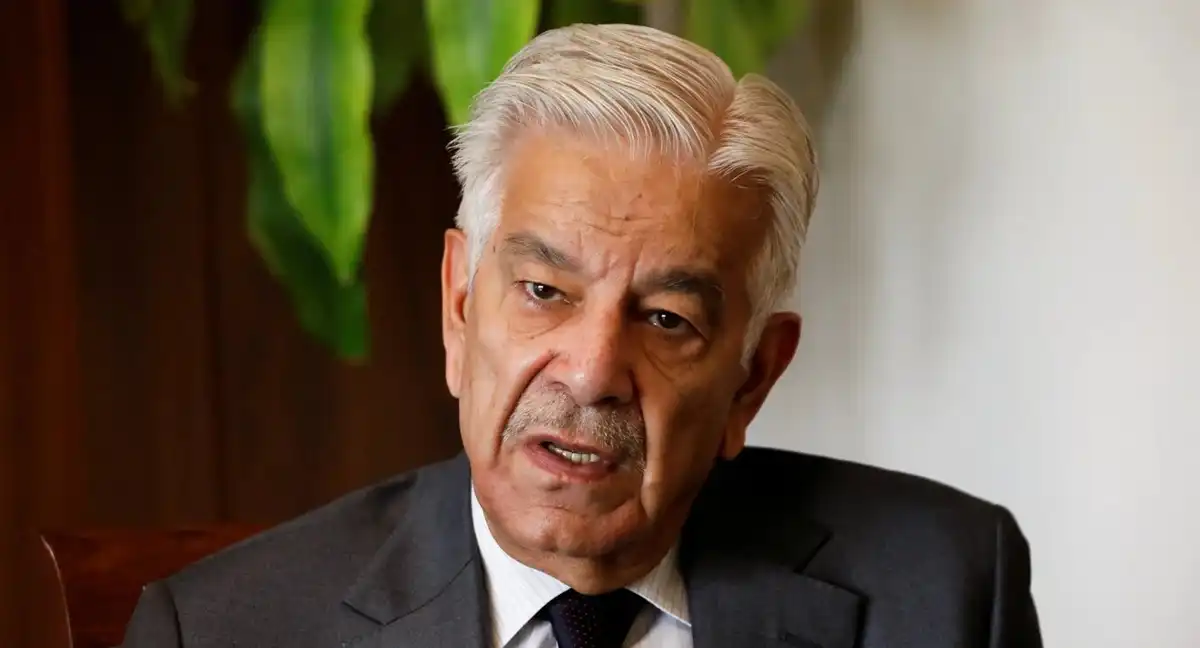 خواجہ آصف نے بھارتی وزیر دفاع کے کشمیر پر بیان کو غیر ذمہ دارانہ قرار دے کر مسترد کر دیا