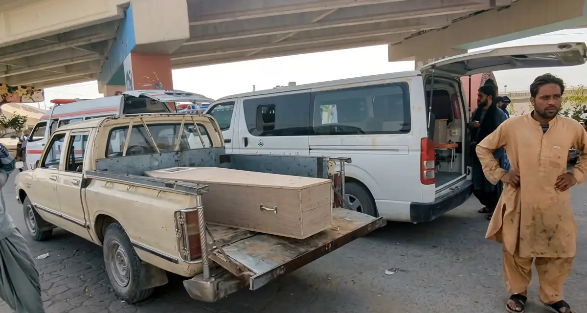کوئٹہ اور زیارت میں دہشت گردی کے خلاف لواحقین کا میتوں کے ہمراہ دھرنا جاری