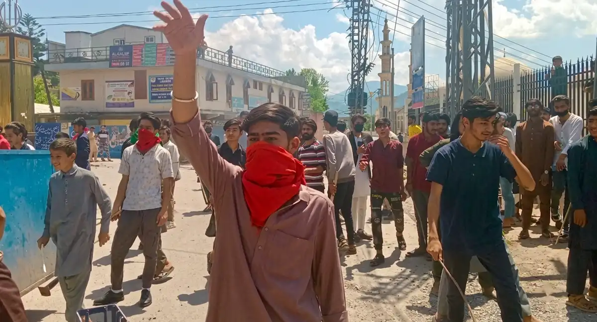 آزاد کشمیر میں کالعدم جوائنٹ ایکشن کمیٹی کا تشدد، رینجرز سپاہی شہید، 5 اہلکار زخمی