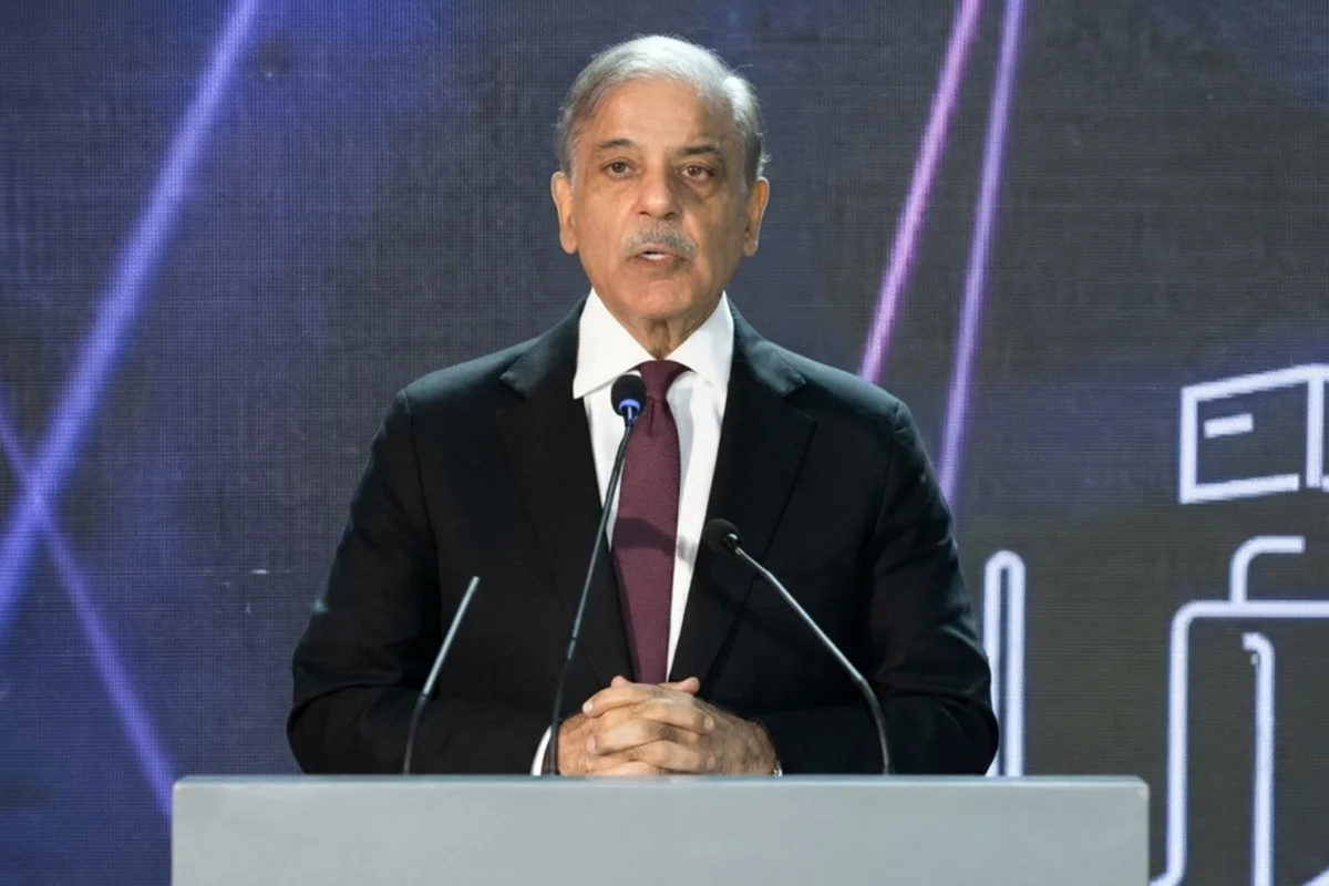 پاکستان روبوٹکس اور اے آئی ٹیکنالوجی میں آگے بڑھ رہا ہے، وزیراعظم شہباز شریف