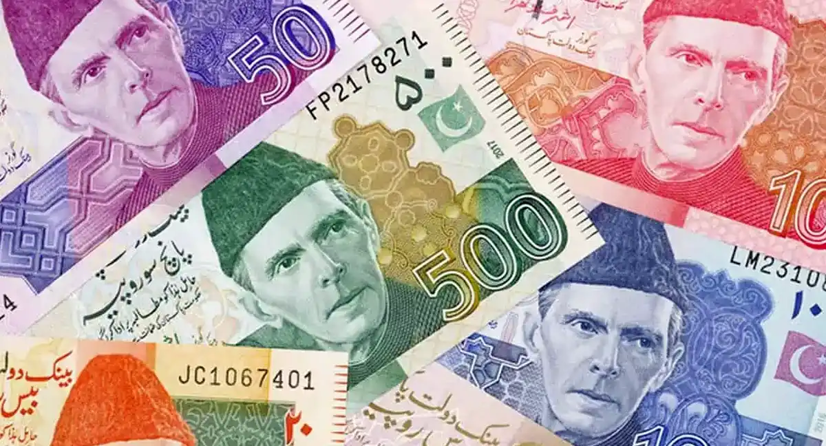لاہور ہائیکورٹ نے جعلی کرنسی برآمد کرنے کے بعد گواہ کو شامل کرنا لازمی قرار دے دیا
