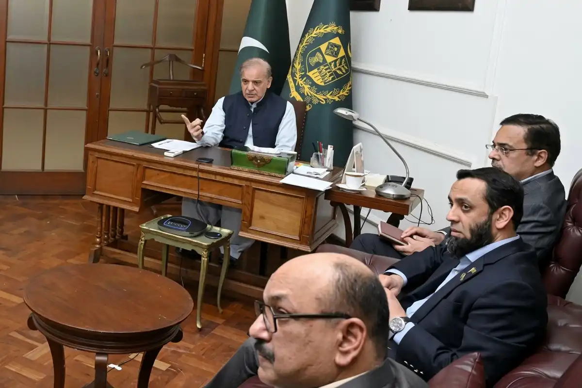 پمز نرسری آتشزدگی رپورٹ پبلک، وزیر اعظم نے ایگزیکٹو ڈائریکٹر سمیت 8 اعلیٰ افسران معطل کردیئے