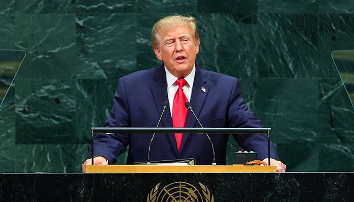 ایران کو تباہ کریں یا دوبارہ سنبھلنے کا موقع دیں، بڑا فیصلہ کرنا ہے: صدر ٹرمپ