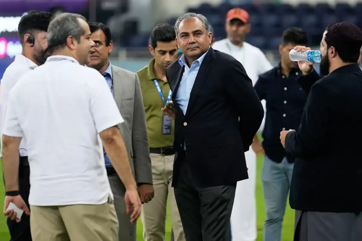 کرکٹ میں سیاسی تعصب کا ایک اور کھلا مظاہرہ، بھارتی خواتین ٹیم کا محسن نقوی سے ٹرافی لینے سے انکار