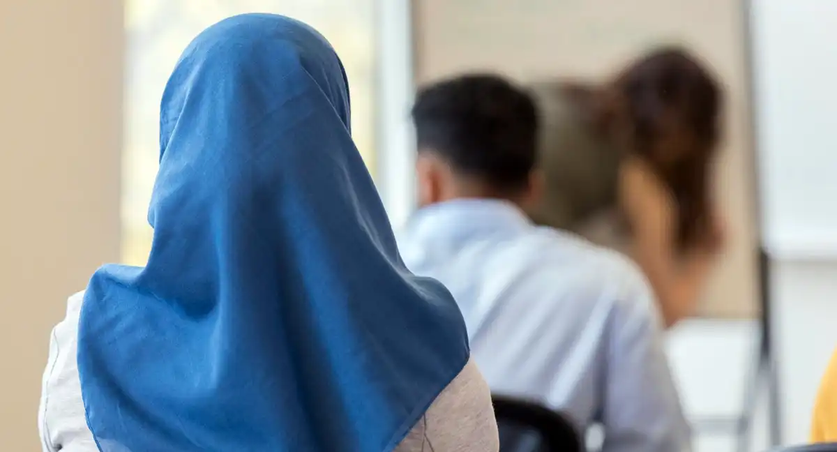 آسٹریا کے اسکولوں میں 14 سال سے کم عمر لڑکیوں کے حجاب پر پابندی نافذ
