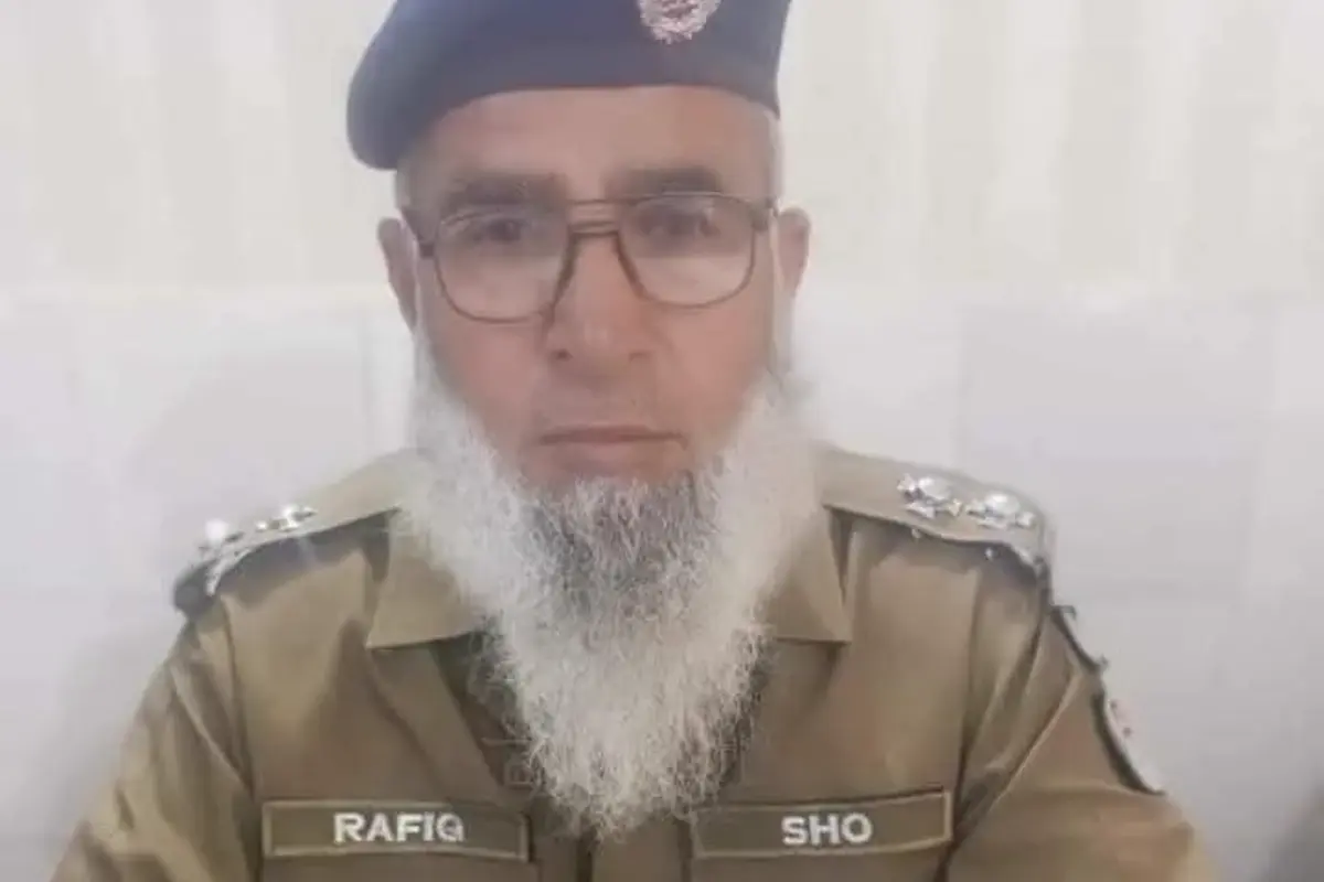 لاہور: اینٹی کرپشن نے ریٹائرڈ پولیس سب انسپکٹر کو 100 کروڑ سے زائد کرپشن کے الزام میں گرفتار کرلیا