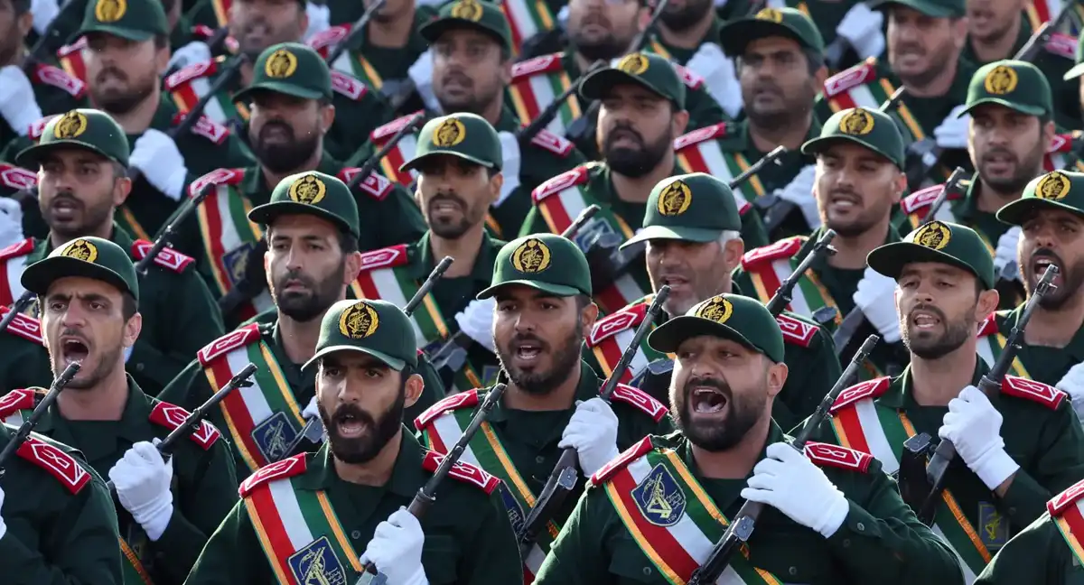 جارحیت جاری رہی تو امریکہ کو مزید شدید اور غیر متوقع دھچکے دیں گے، ایرانی افواج