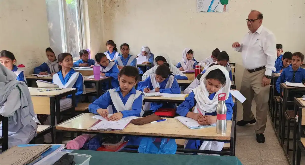 پنجاب میں نئے تعلیمی نصاب کی منظوری، پہلی سے بارہویں جماعت تک کیلئے اے آئی کورس طلب