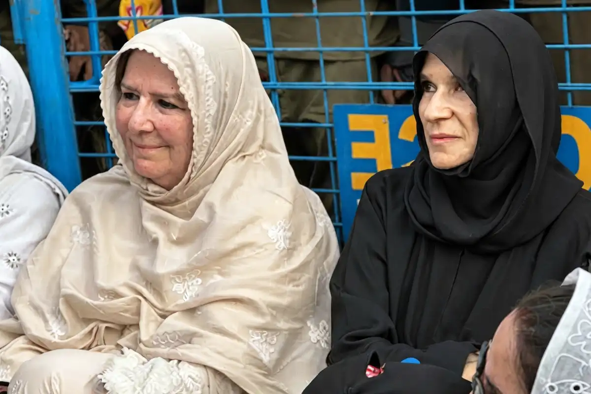 عظمیٰ خان اور نورین نیازی کی نظر بندی پر فوری حکم امتناع کی استدعا مسترد