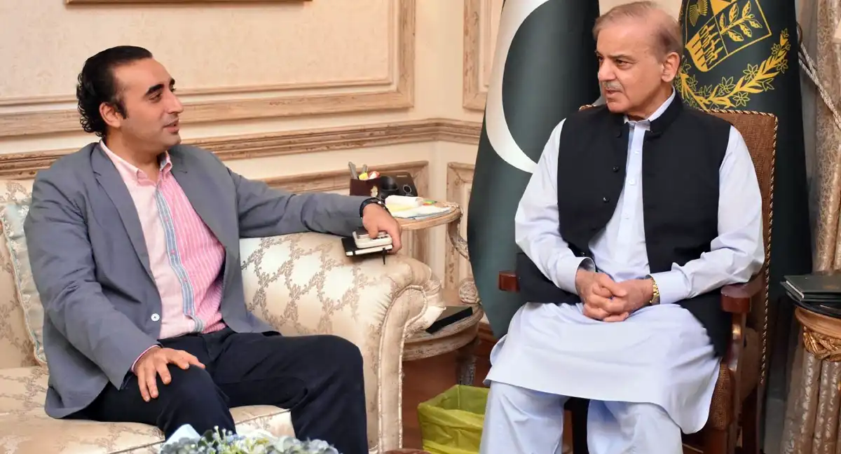 پیپلز پارٹی کا ایک بار پھر پارلیمان میں حکومت سے تعاون کرنے سے صاف انکار