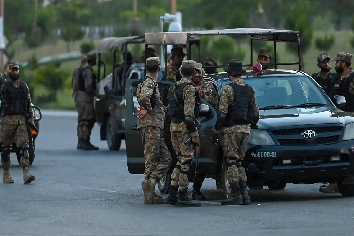 سیکیورٹی فورسز کی خیبر پختونخوا کے علاقوں کوہاٹ، ہنگو اور تھل میں آپریشن، 37 خوارجی ہلاک