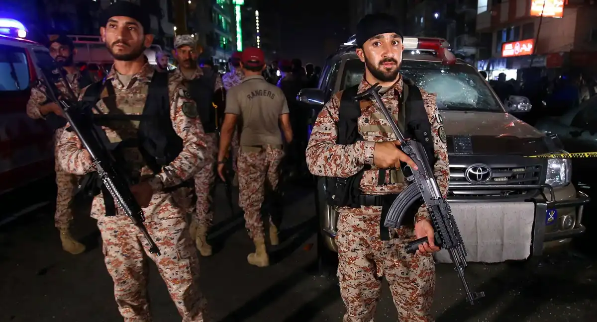 کراچی میں رینجرز اور پولیس کی مشترکہ کارروائی، تین بھتہ خور گرفتار