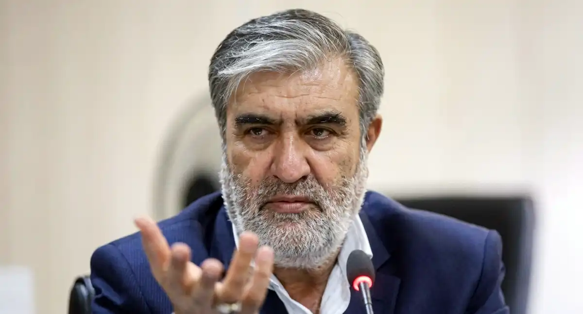 خلیج فارس پر ایرانی کنٹرول ہے، امریکی فوجی جتنا جلدی ہوسکے واپس چلے جائیں، ابراہیمی عزیزی