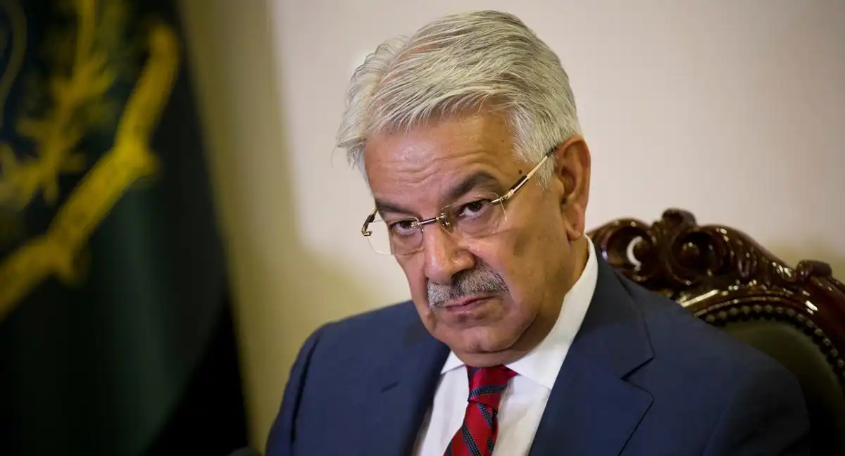 صوبائی وسائل کا سیاسی مقاصد کے لیے استعمال کھلی بغاوت ہے، وزیر دفاع
