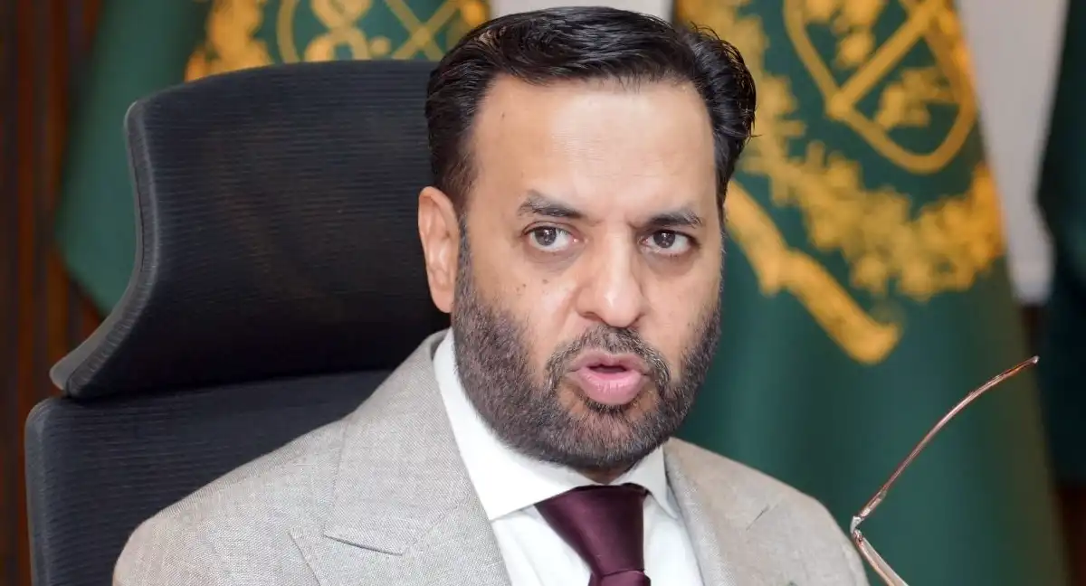 ملک لانگ مارچ کا متحمل نہیں ہو سکتا، مسائل کا حل صرف بات چیت میں ہے: مصطفیٰ کمال