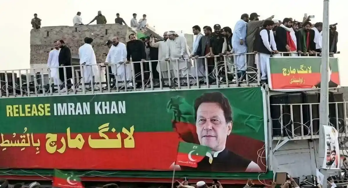 پی ٹی آئی کے لانگ مارچ کا کرک میں پڑاؤ، گورنر راج قبول نہیں کریں گے، سہیل آفریدی