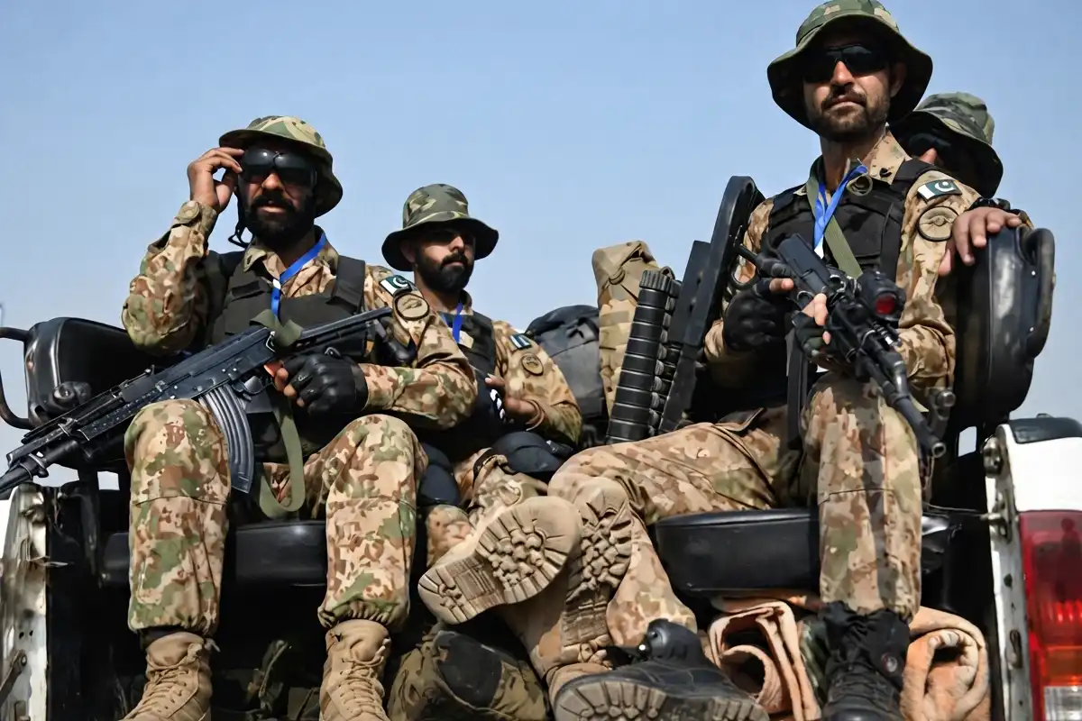 ڈیرہ اسماعیل خان میں انٹیلی جنس بیسڈ آپریشن کے دوران 3 دہشتگرد ہلاک