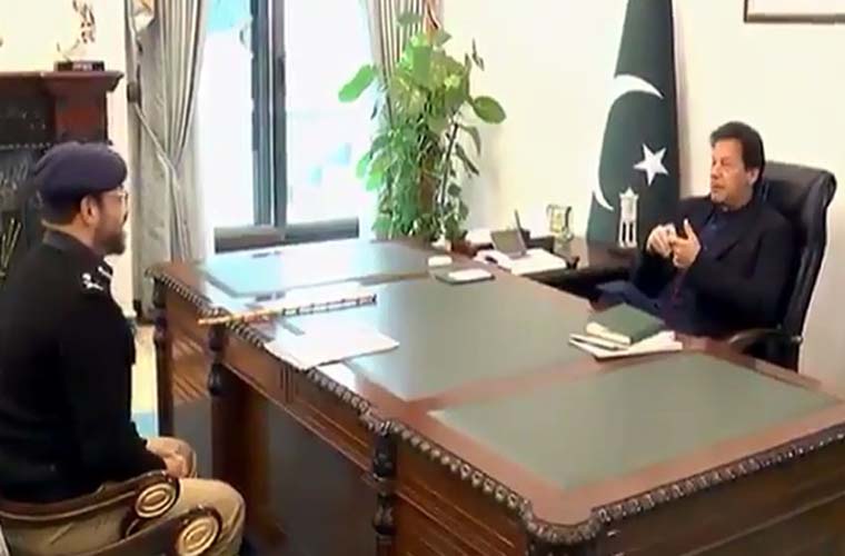 IG Sindh Kaleem Imam meets Prime Minister Imran Khan