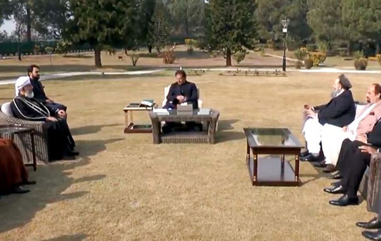 Prime Minister calls for immediate measures for de escalation in ME & Gulf