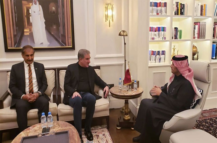 Foreign Minister Shah Mehmood meets Qatari counterpart in Doha