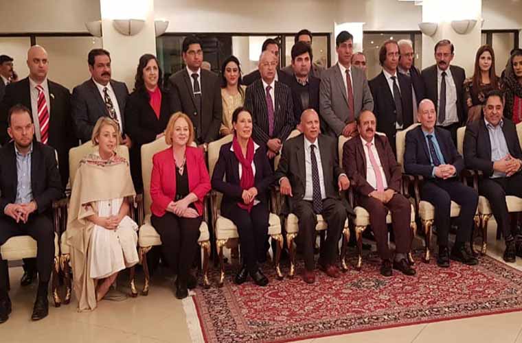 British MPs meets Punjab Governor to assure raising IOK issues in UK Parliament