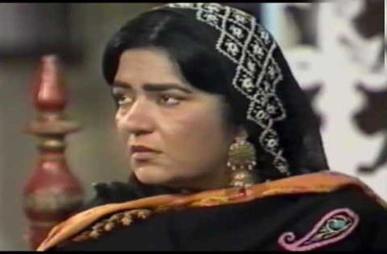 Renowned actress Nighat Butt passes away
