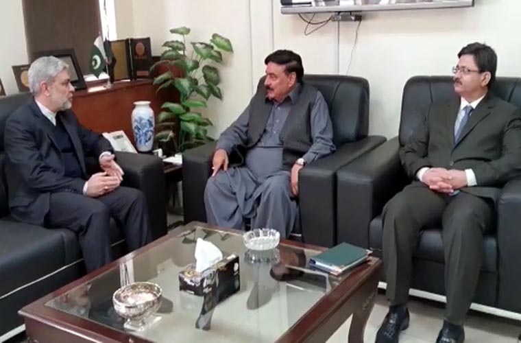 Federal Minister Sheikh Rashid calls for promotion of Pakistan Iran trade via rail