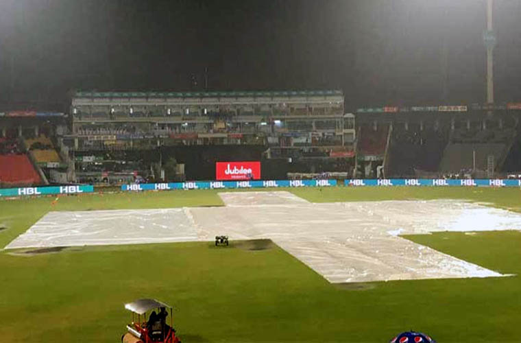 Quetta Gladiators and Multan Sultans match abandoned due to rain