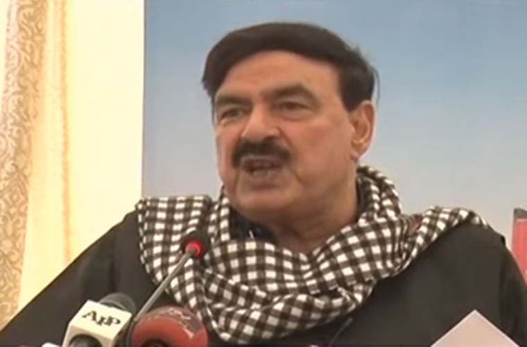 Pakistan announces to close down 12 trains from Sunday