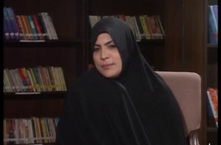 Khanum Tayyaba Bukhari donates Rs5m to Corona Relief Fund