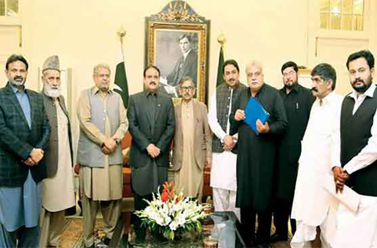 Leadership pardons three MPAs for meeting with CM Punjab