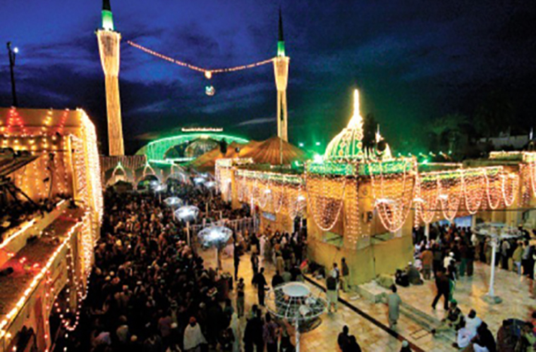 Pakistanis to celebrate Shab e Barat at homes due to Coronavirus threat