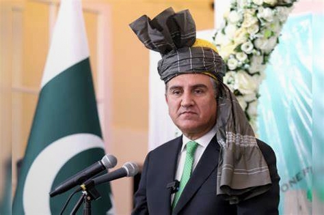 Shah Mehmood Qureshi calls for revisiting the 18th amendment