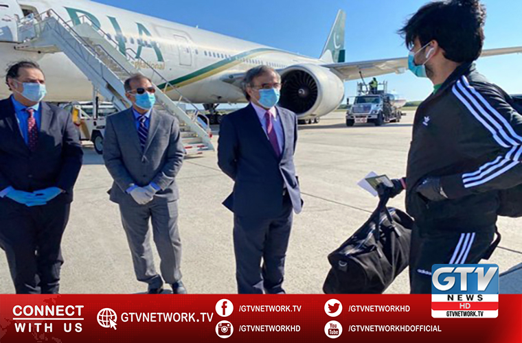 150 stranded Pakistani students leave US for Lahore today