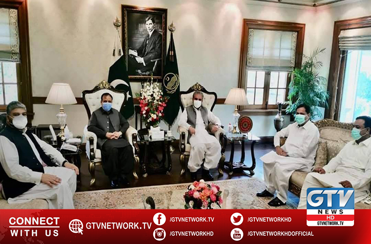 Punjab CM and Governor meet PM Khan while FM meets CM
