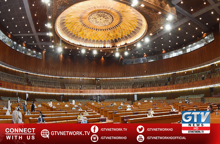 Rs1 million given to families of guards martyred in PSX terror attack