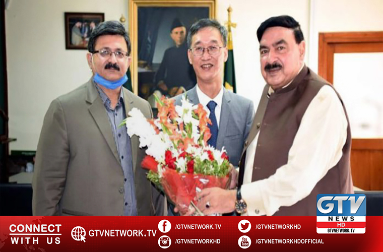 Ambassador of China Yao Jing farewell call on Railways Minister Sheikh Rashid