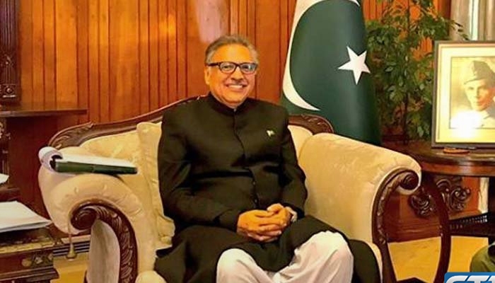 President Alvi lauds PTI govt performance to curtail inflation