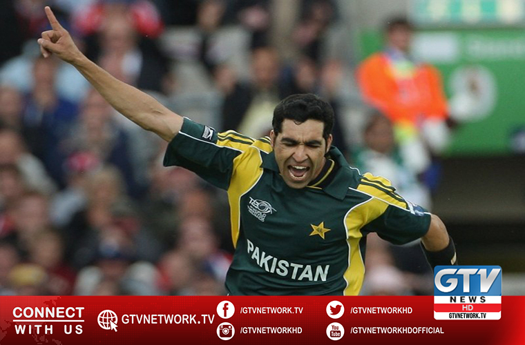 Cricketer Umar Gul felicitated after he signed off on his 20 year career
