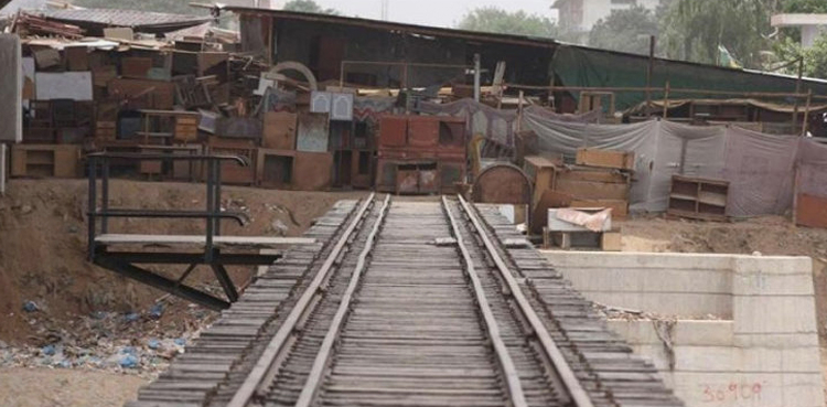 PR finalizes arrangements to restart Karachi circular railway on Thursday